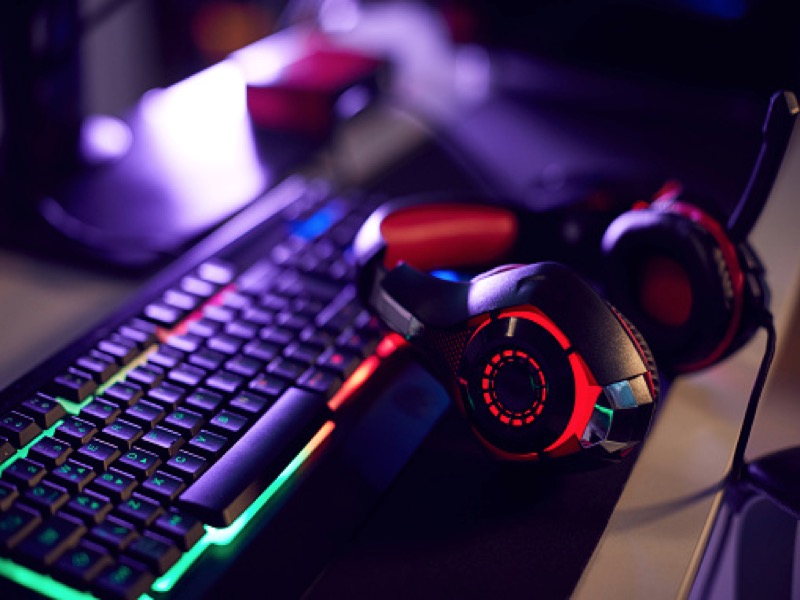 Best Wireless Headsets For Gamers in Pakistan