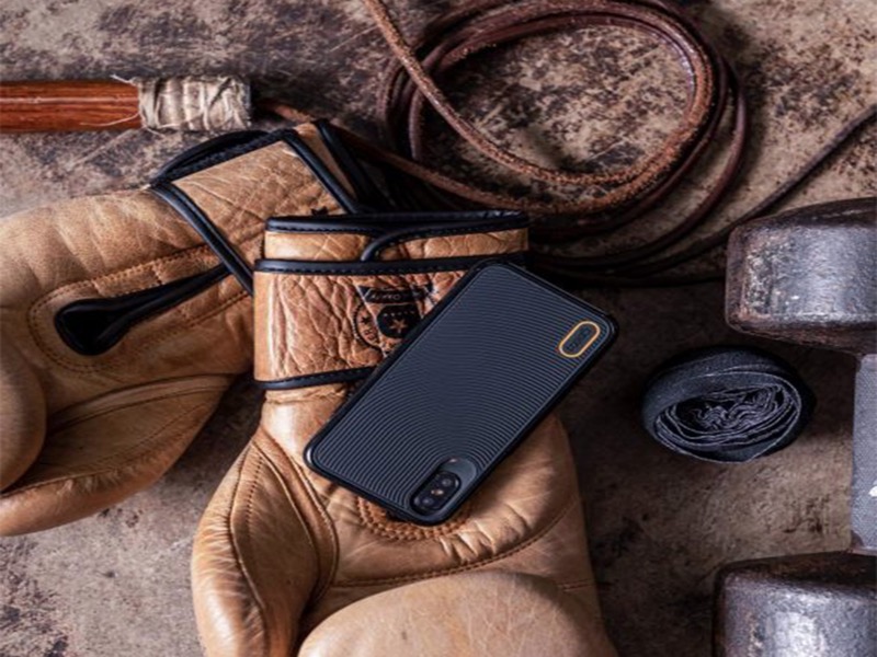 Top 3 Must-have Have Cell Phone Accessories For Travel