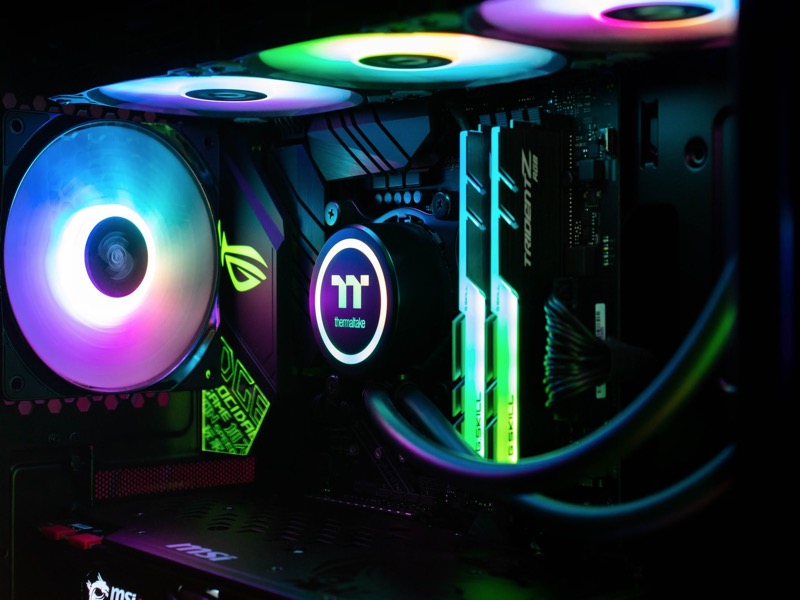 All The Essential Components Of A Gaming Computer System