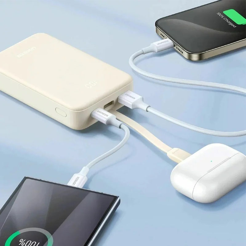 Charge Up to 3 Devices Simultaneously