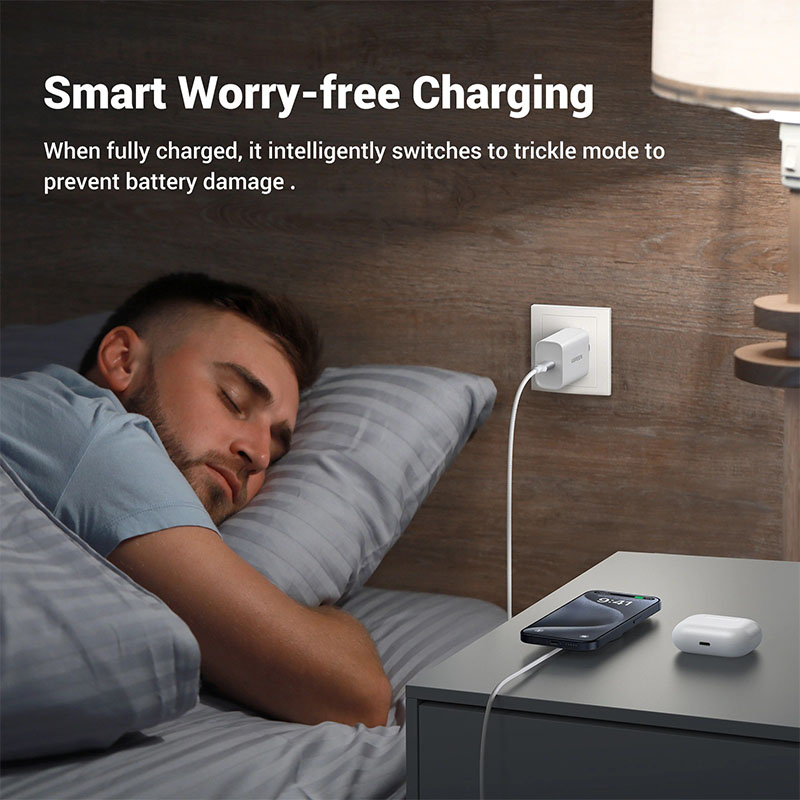 Ugreen Latest MPP Qi2 15W Magnetic Wireless Charger 1.5m - Sliver