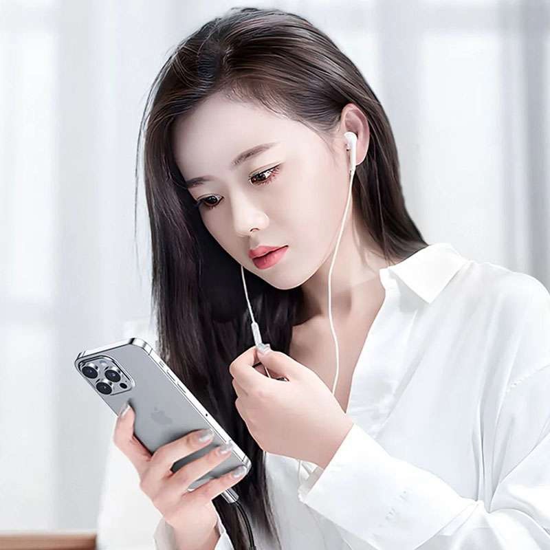 Mcdodo 2in1 Audio+Adapter Lightning Audio Adapter - CA-5540