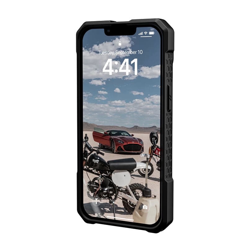 UAG Monarch Pro Magsafe Series Phone Case for iPhone 14 & iPhone 13 - Carbon Fiber