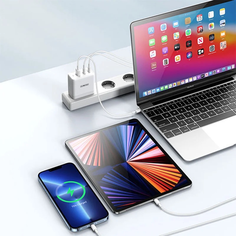 65W Gan 3-Port Wall Fast Charger - T1 – White