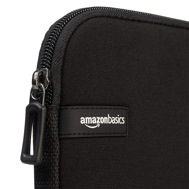 Amazon Basics 13.3-Inch Laptop Sleeve, Protective Case with Zipper - Black