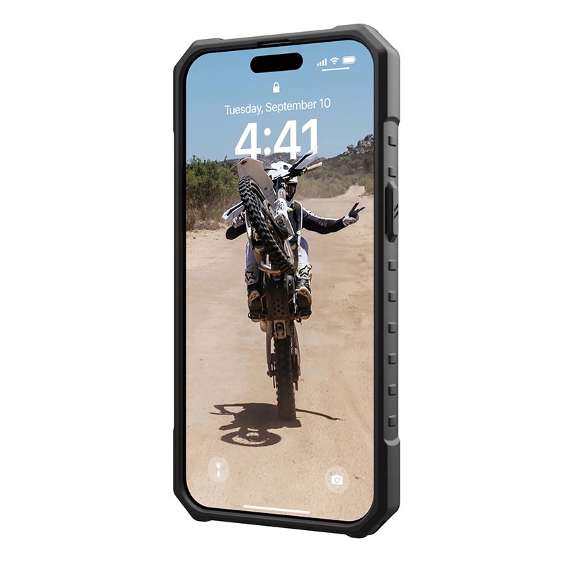 UAG Pathfinder SE Series Phone Case for  iPhone 15 Pro Max - Midnight Camo