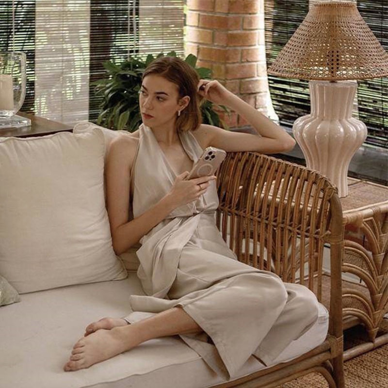 UNIQ COEHL LUMINO Series Phone Case for iPhone 14 Pro - Champagne (Gold)