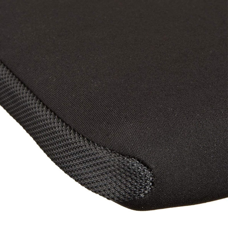 Amazon Basics 13.3-Inch Laptop Sleeve, Protective Case with Zipper - Black