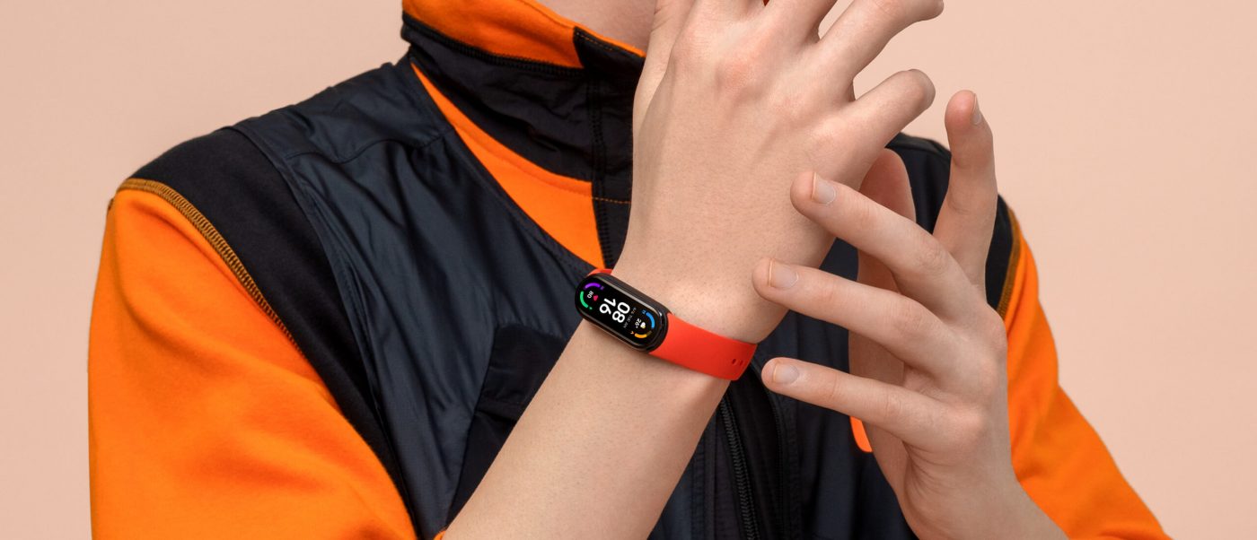 Buy Buy Xiaomi Mi Band 6 in Pakistan