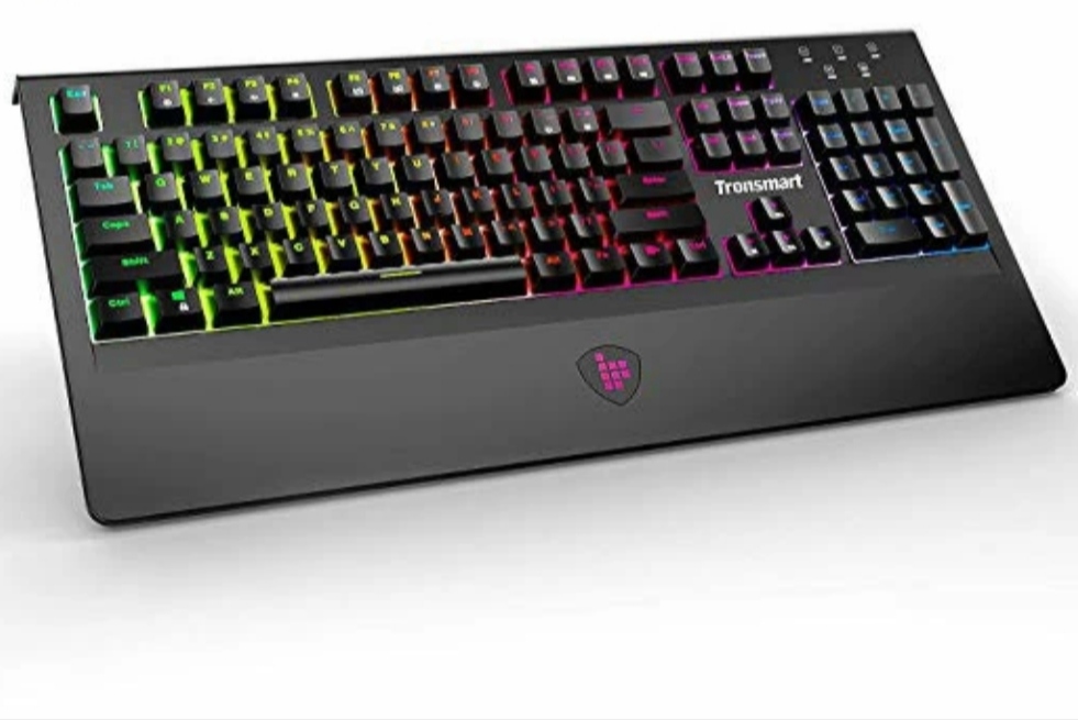 Tronsmart TK09R RGB mechanical gaming keyboard