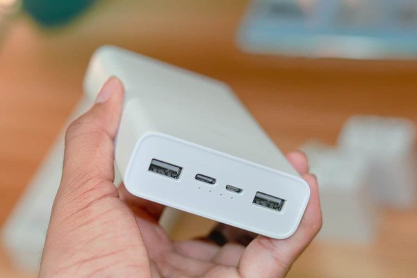 Best Smartphone Accessories in Pakistan By Dab Lew Tech