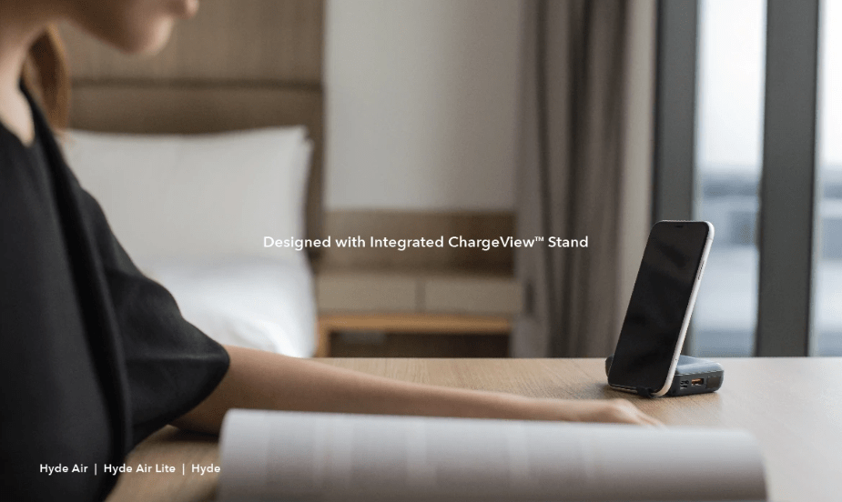 Buy UNIQ 18W Power Bank in Pakistan