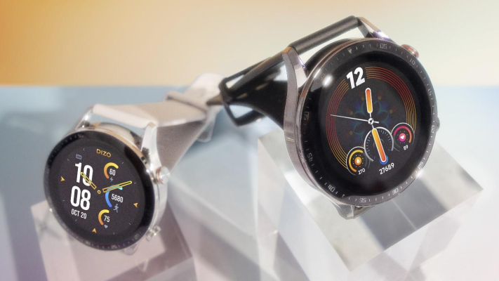 Dizo Watch R Talk calling watch in Pakistan available at Dab Lew Tech