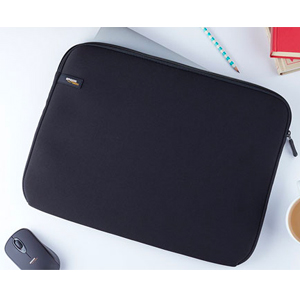 Amazon Basics 13.3-Inch Laptop Sleeve, Protective Case with Zipper - Black