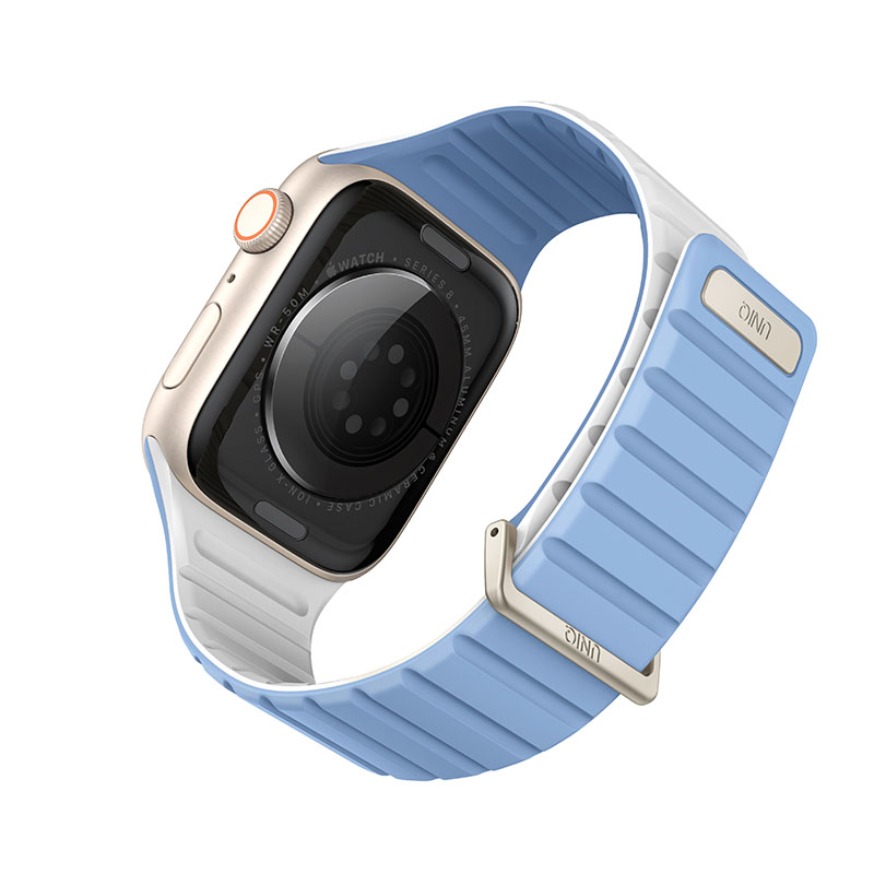 UNIQ Revix Evo Reversible Magnetic Apple Watch Strap for Series 1-10, SE/SE2 41/40/42MM &ndash; Powder Blue / White