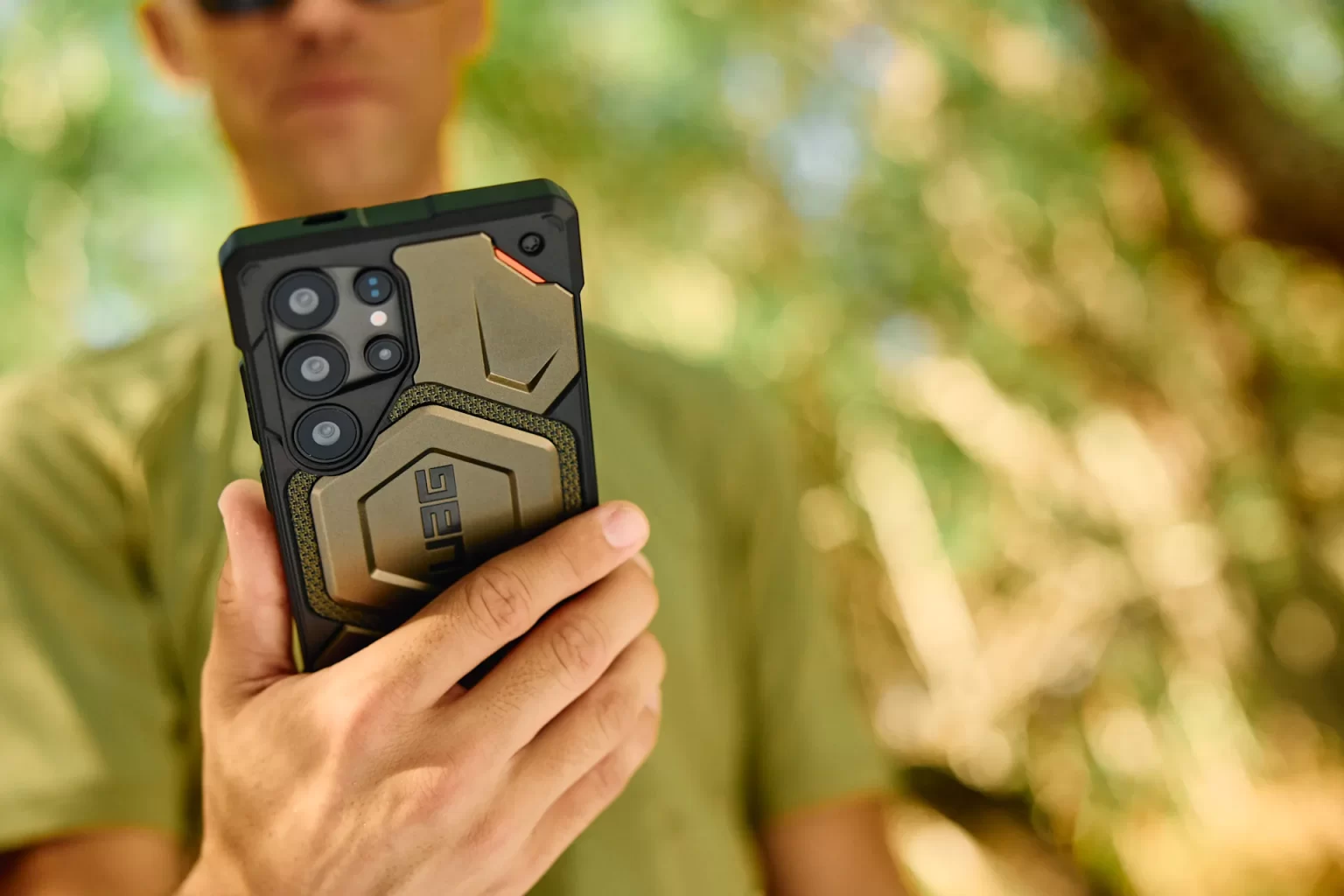 UAG Monarch Pro MagSafe Compatible Phone Case for Samsung Galaxy S25 Ultra &ndash; Black