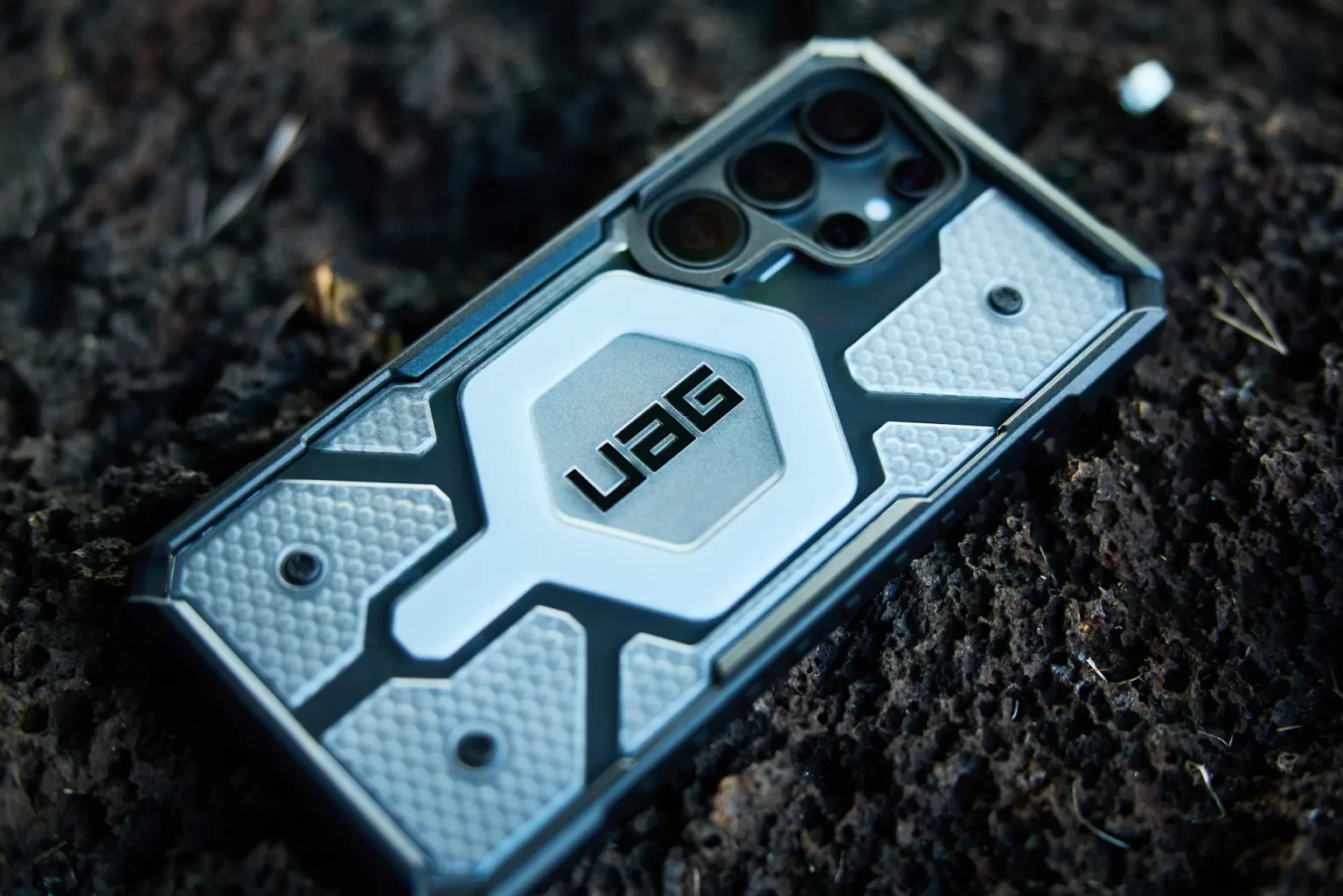 UAG Pathfinder Magsafe Compatible Phone Case for Samsung Galaxy S25 Ultra - Ice/Silver